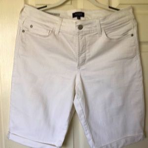 NYDJ White jeans short. Size 12.
